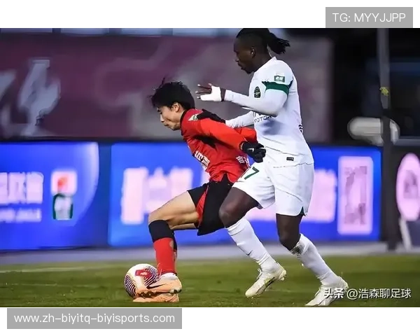 调侃中超联赛的幽默风格：中超联赛中的调侃与幽默故事